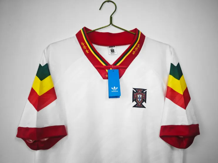 Retro Portugal 1992/1994 Away Football Shirt Thai Quality