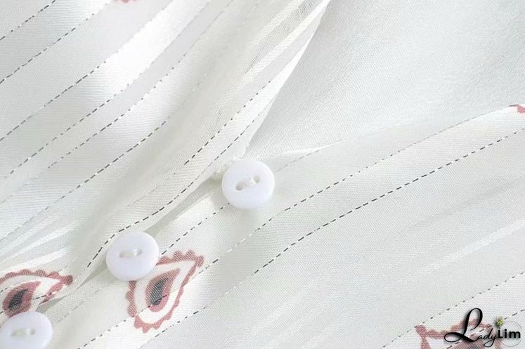 Sweet V-Neck Dress Multi-Layer Lace Detail