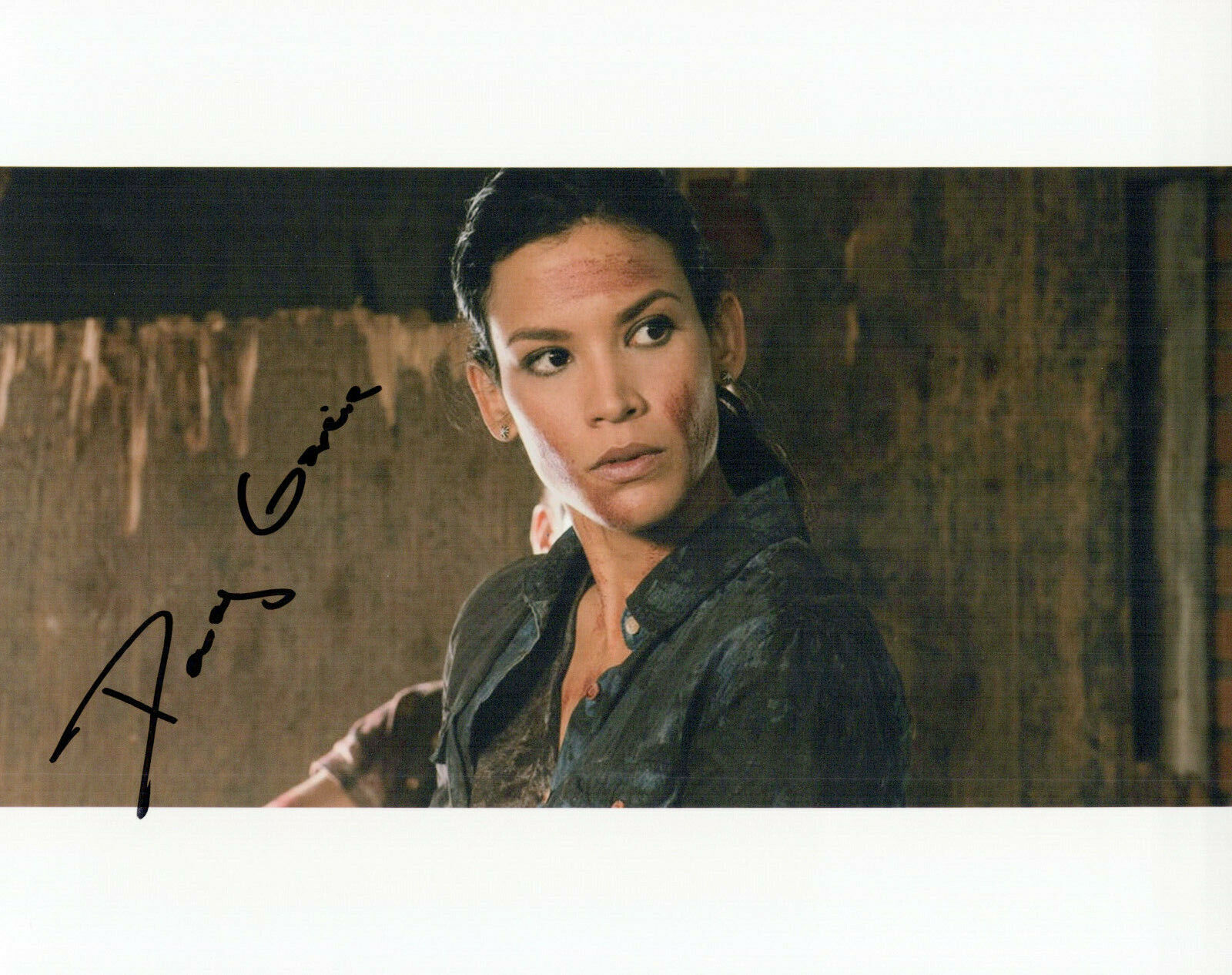 Danay Garcia Fear The Walking Dead autographed Photo Poster painting signed 8x10 #5 Luciana