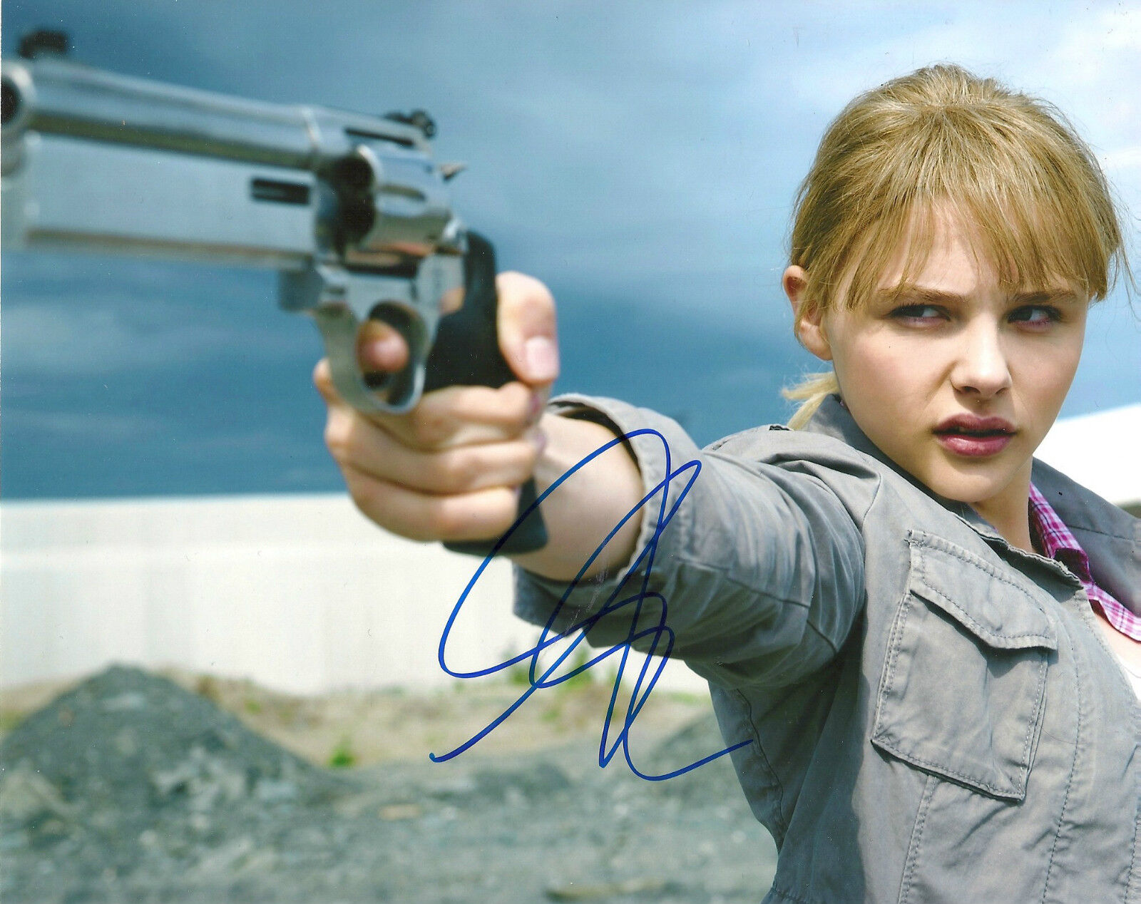 CHLOE MORETZ 'KICK ASS' HIT GIRL SIGNED 8X10 PICTURE *COA 2