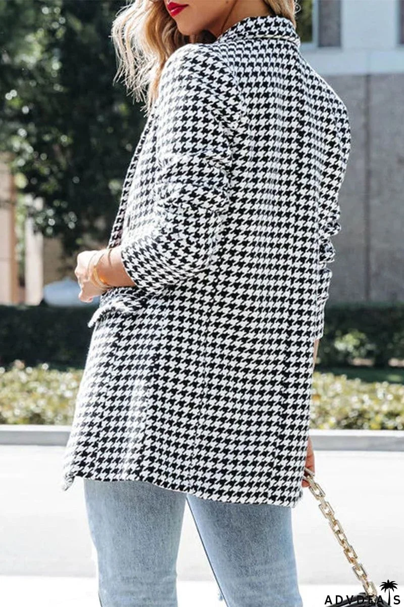 Elegant Plaid Pocket Turn-back Collar Outerwear