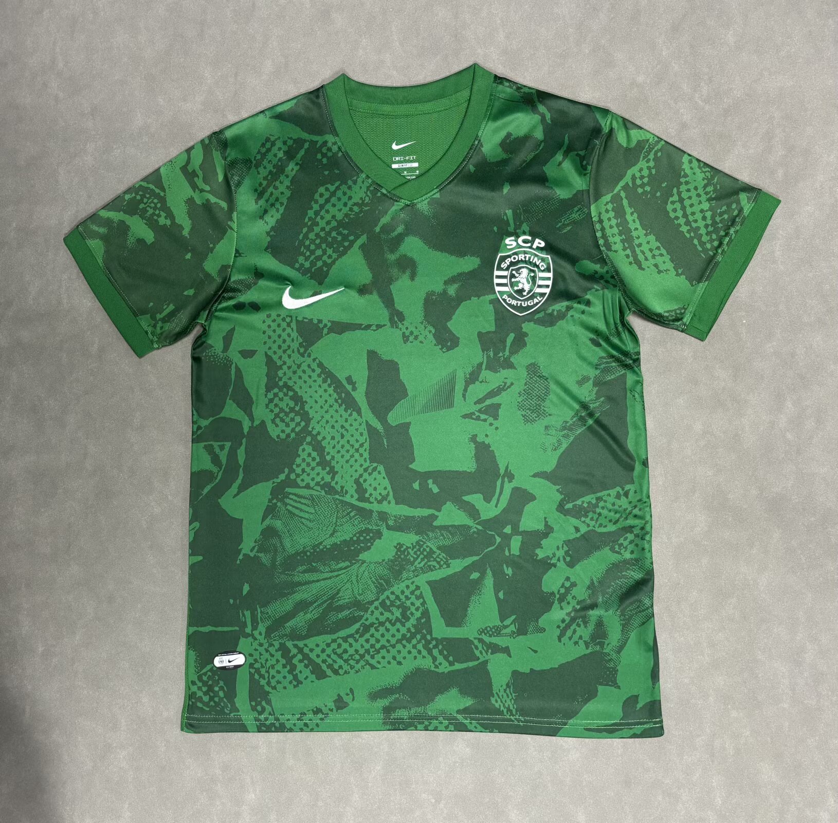 2025/2026 Sporting CP pre-match Jersey Green