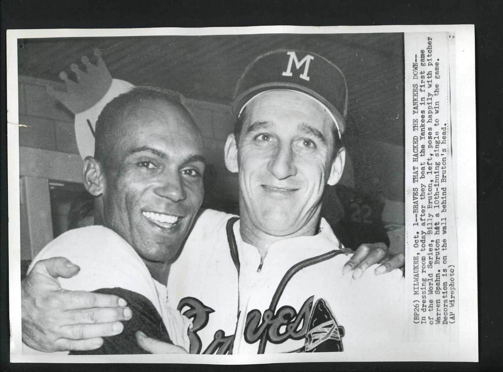 Warren Spahn & Billy Bruton G1 1958 World Series Press Photo Poster painting Milwaukee Braves