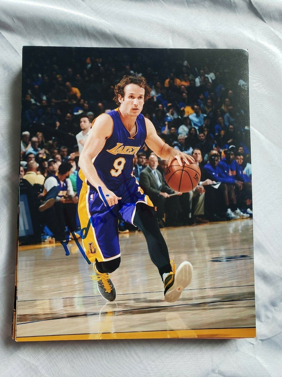 MARCELO HUERTAS LOS ANGELES LAKERS SIGNED AUTOGRAPHED 8x10 Photo Poster painting COA BASKETBALL