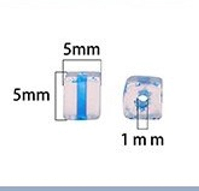 50 Pieces 5 * 5mm Hole 1~1.9mm Glass Square Beads