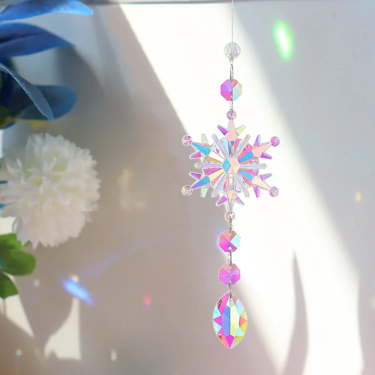 Snowflake Crystal Pendant Hangable Reflective Wind Chime for Living Room (D)