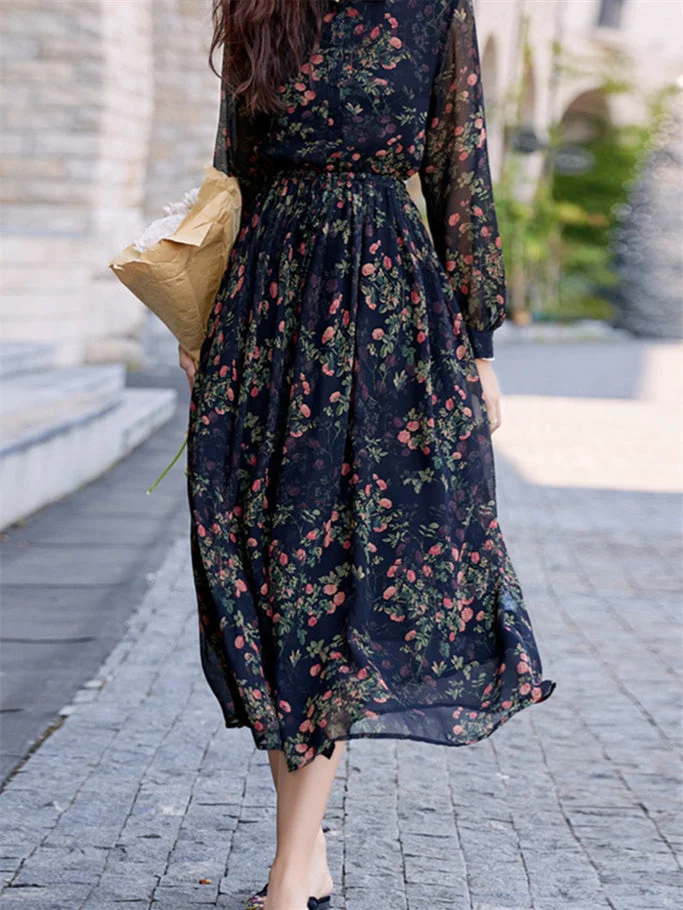Women's Long Sleeve Scoop Neck Dress