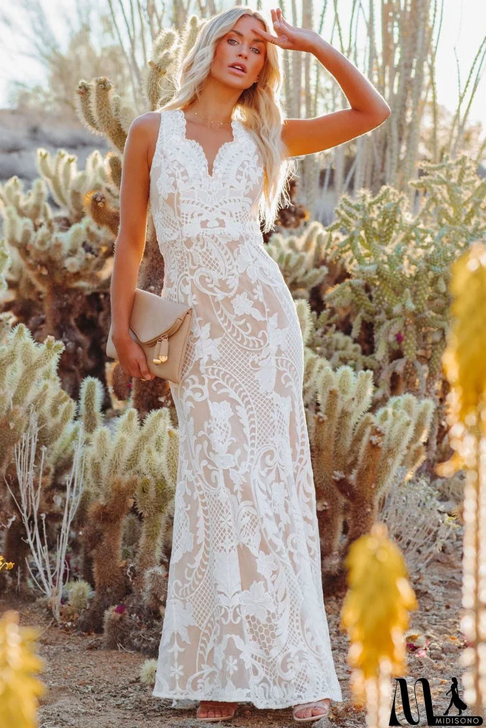 MidiSono - Zip Back Sleeveless Crochet Lace Maxi Dress