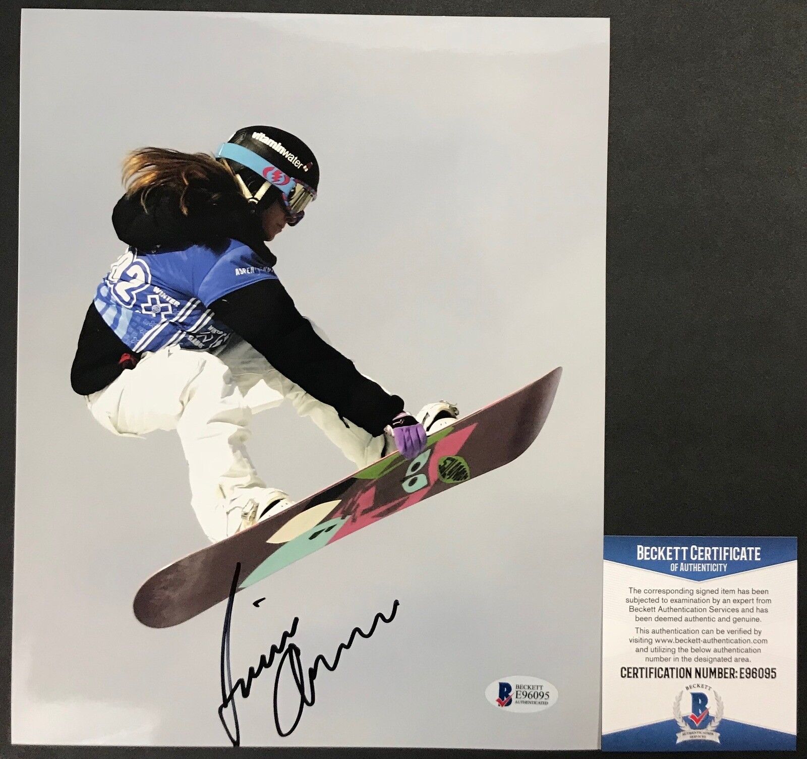 USA OLYMPICS!!! Jamie Anderson Signed GOLD MEDAL 8x10 Photo Poster painting #2 Beckett BAS