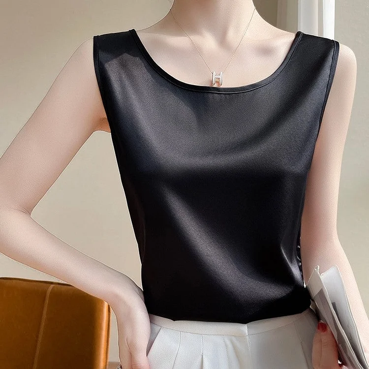 Loose-Fit Solid Color Plus Size Satin Camisole Tank Top