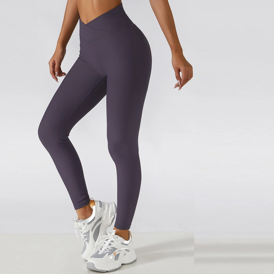 Solid color seamless sports leggings