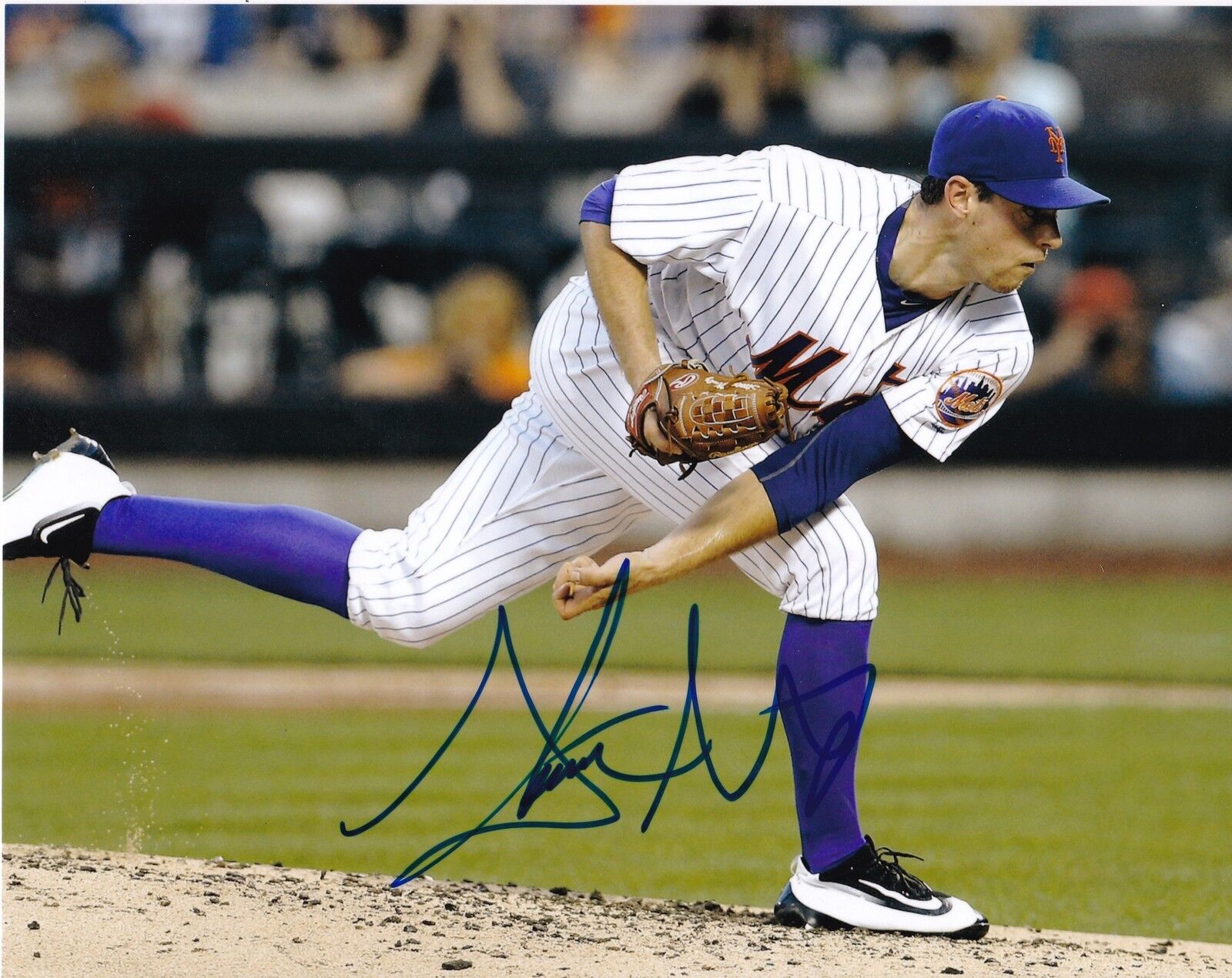 STEVEN MATZ NEW YORK METS ACTION SIGNED 8x10