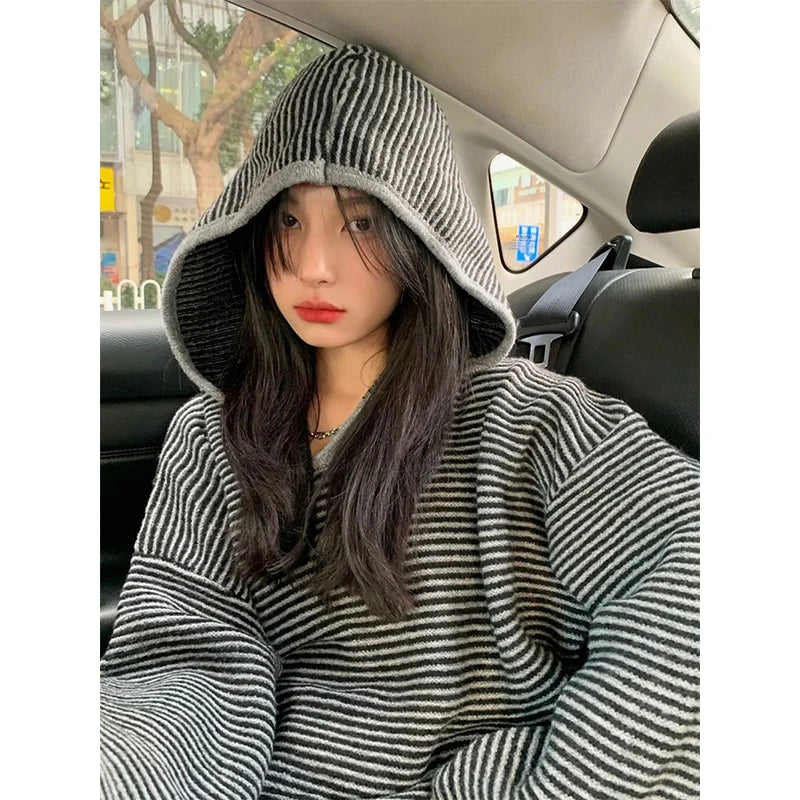 Aiertu Striped Hooded Sweater Women Streetwear Oversized Knitted Pullovers Y2K Harajuku Knitwear Vintage Korean Casual Jumpers Aiertu