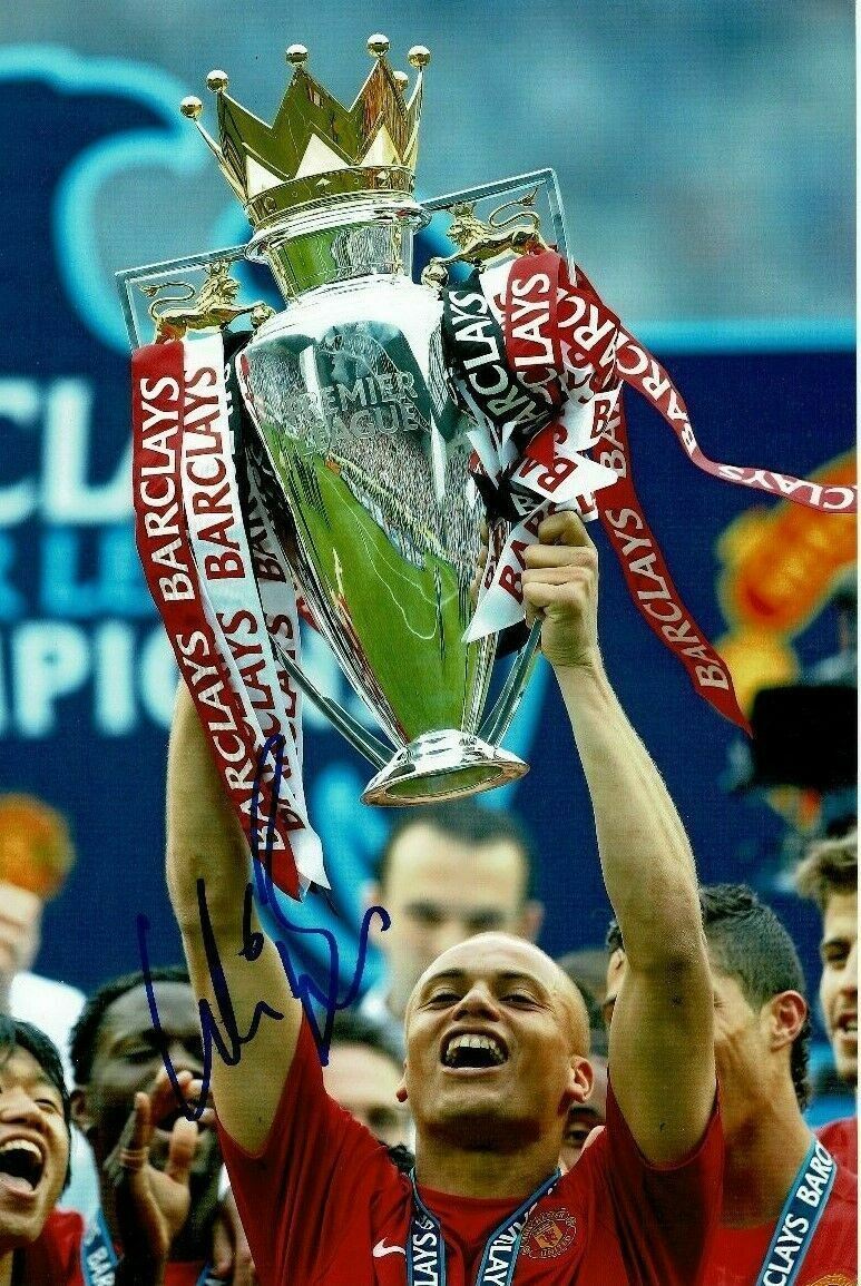 Wes Brown Signed 12X8 Manchester United Photo Poster painting AFTAL COA (1528)