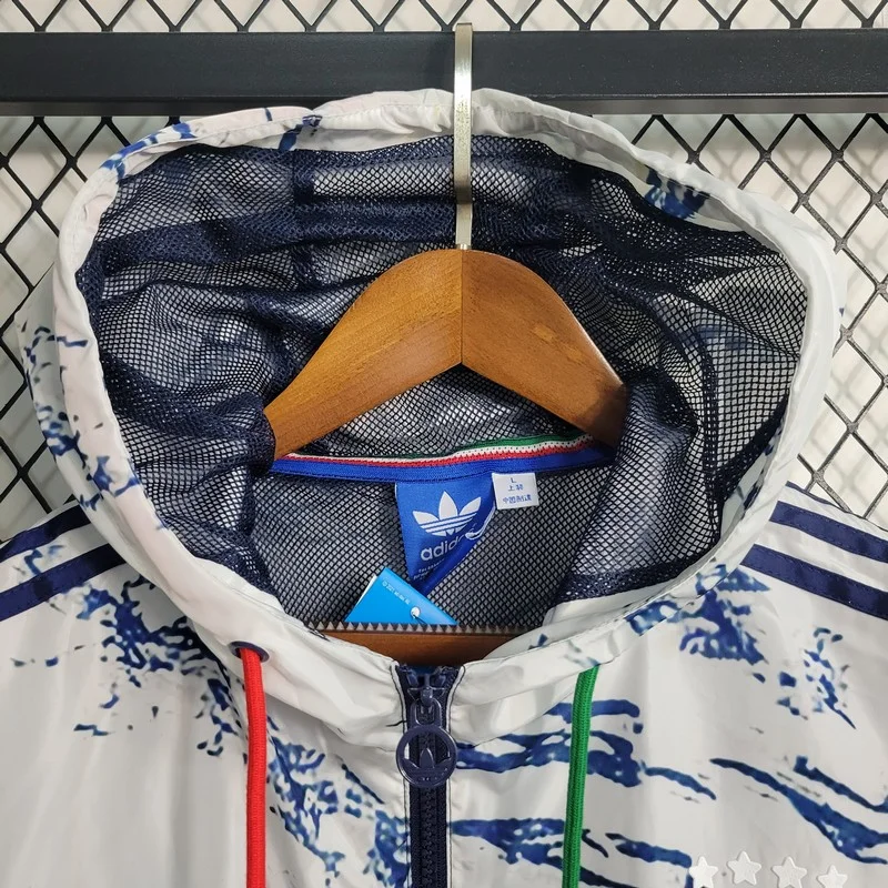 2023/2024 Italy Windbreaker White-Blue Jersey