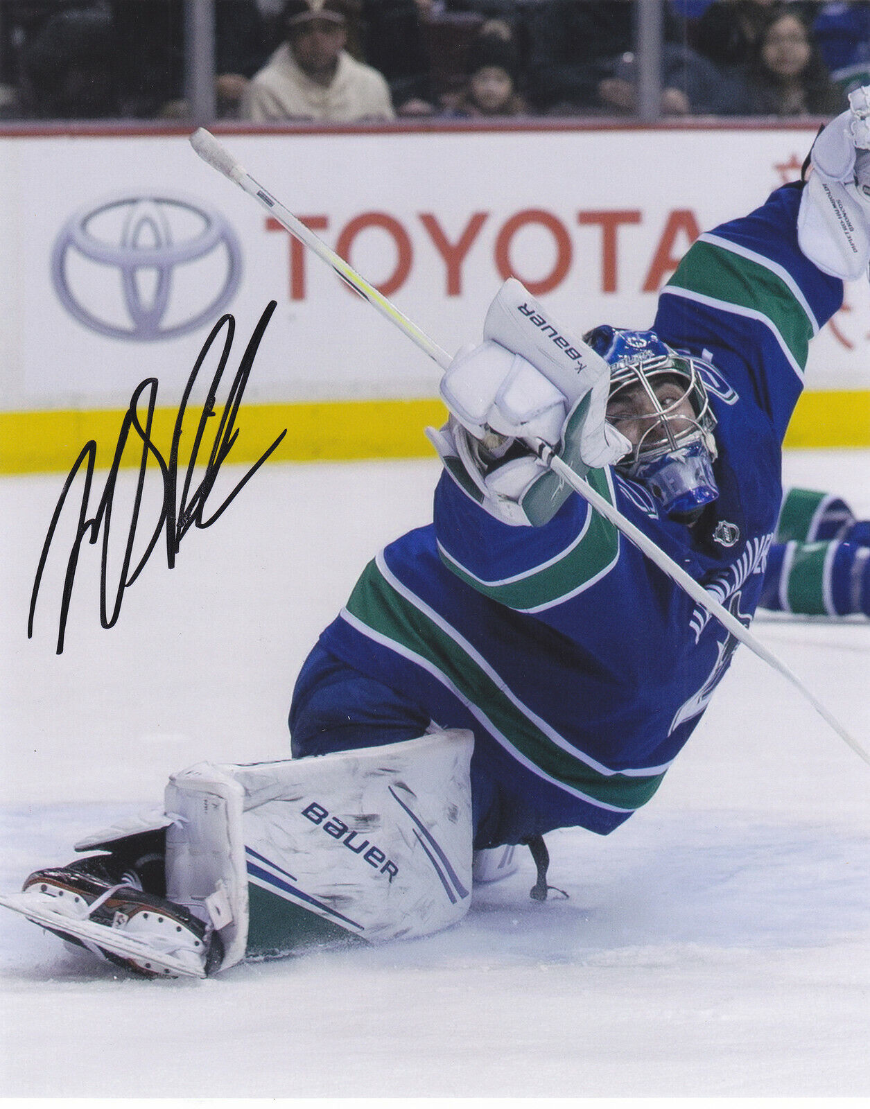 MIKEY MICHAEL DIPIETRO SIGNED VANCOUVER CANUCKS 8X10 Photo Poster painting EXACT PROOF