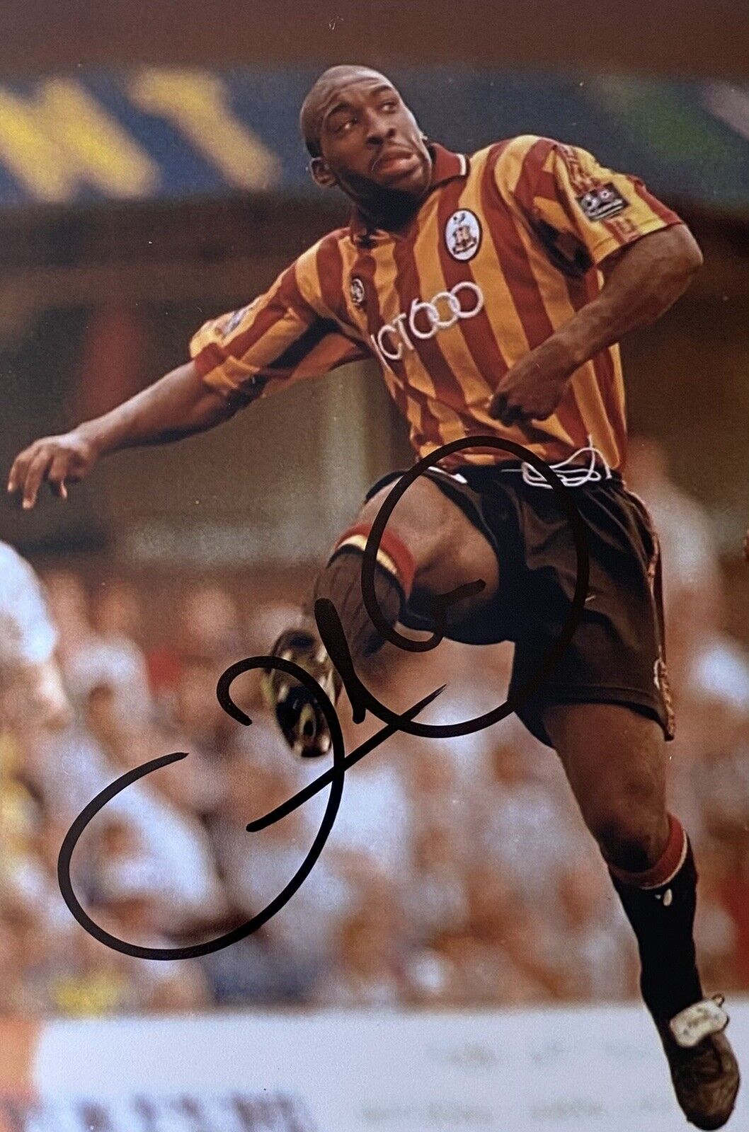 Darren Moore Genuine Hand Signed Bradford City 6X4 Photo Poster painting