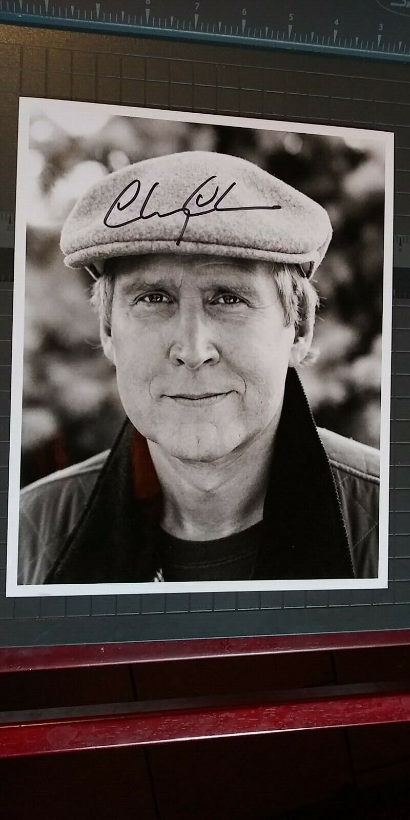 Chevy Chase signed 8x10