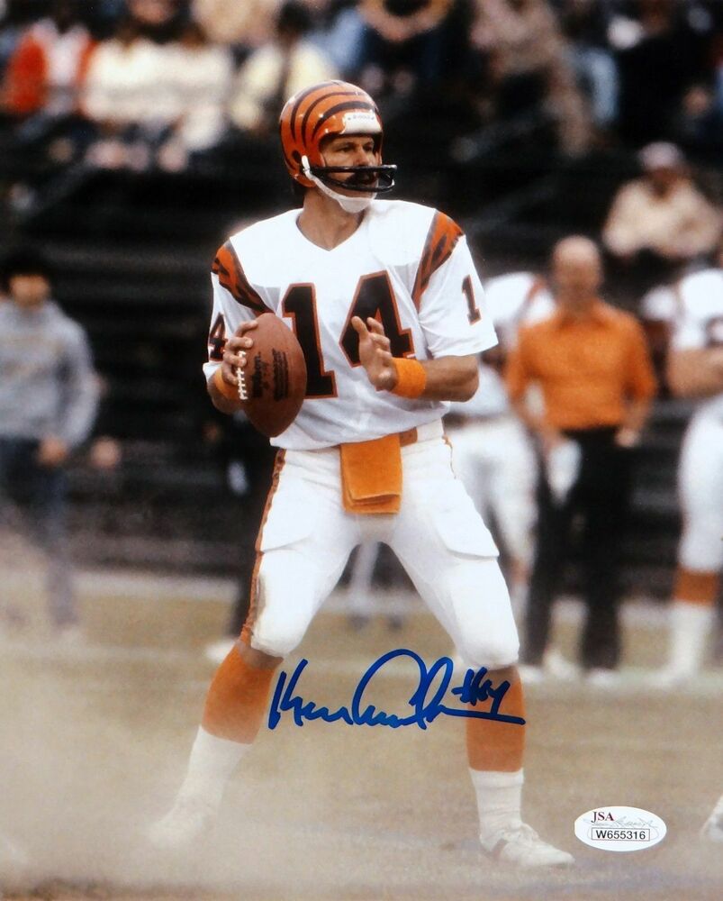 Ken Anderson Autographed 8x10 Vertical About To Pass Photo Poster painting- JSA W Authenticated