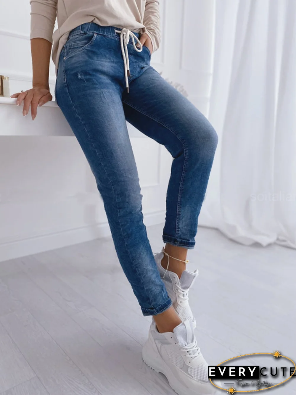 Casual Plain Autumn Lightweight No Elasticity Mid Waist Standard Denim H-Line Jeans for Women