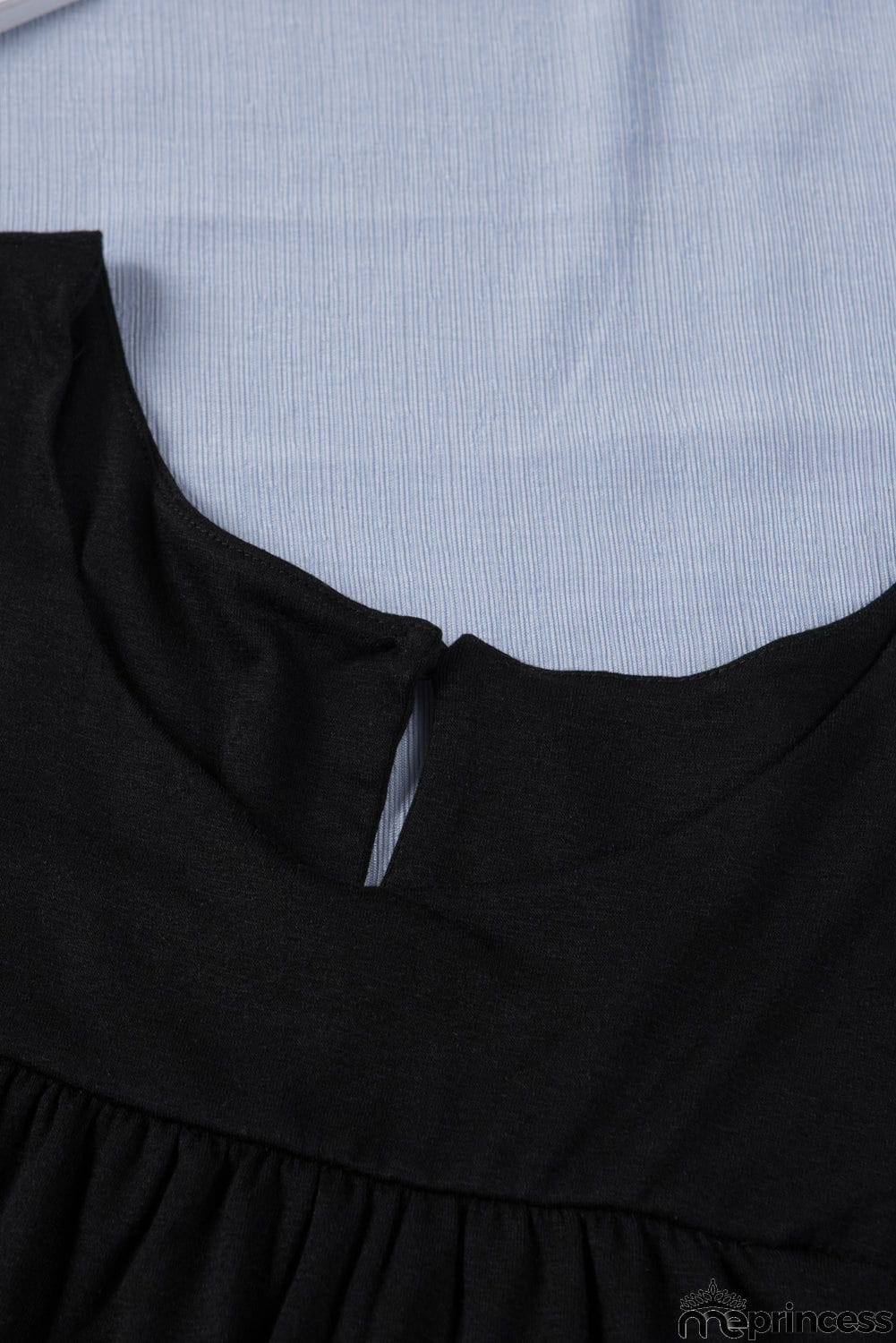 Keyhole Back Ruffled Sleeveless Top
