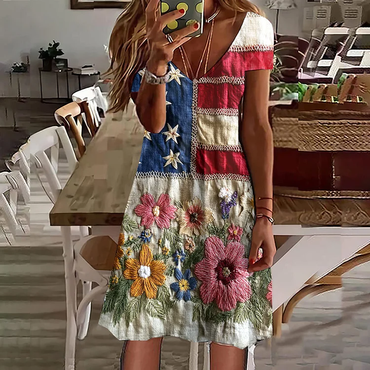 Women's Vintage Independence Day Flag Floral Embroidered V-neck Dress