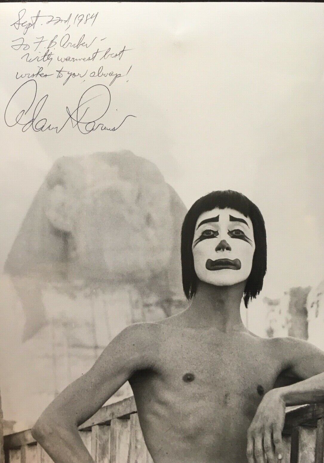 ADAM DARIUS - AMERICAN MIME ARTIST & DANCER - EXCELLENT SIGNED Photo Poster paintingGRAPH