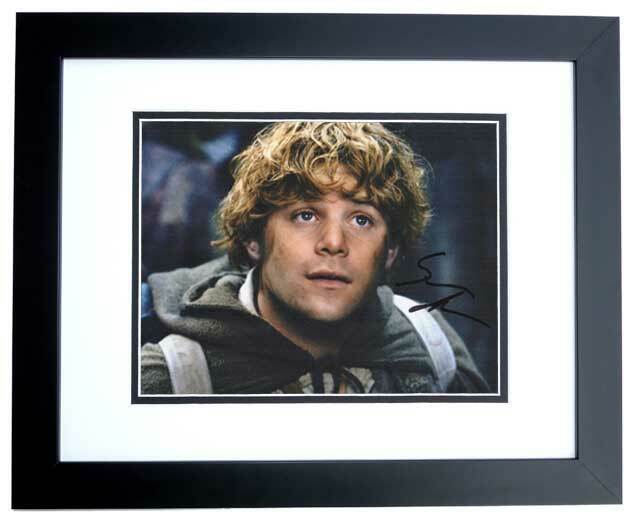 Sean Astin Signed - Autographed LORD OF THE RINGS 8x10 inch Photo Poster painting FRAMED