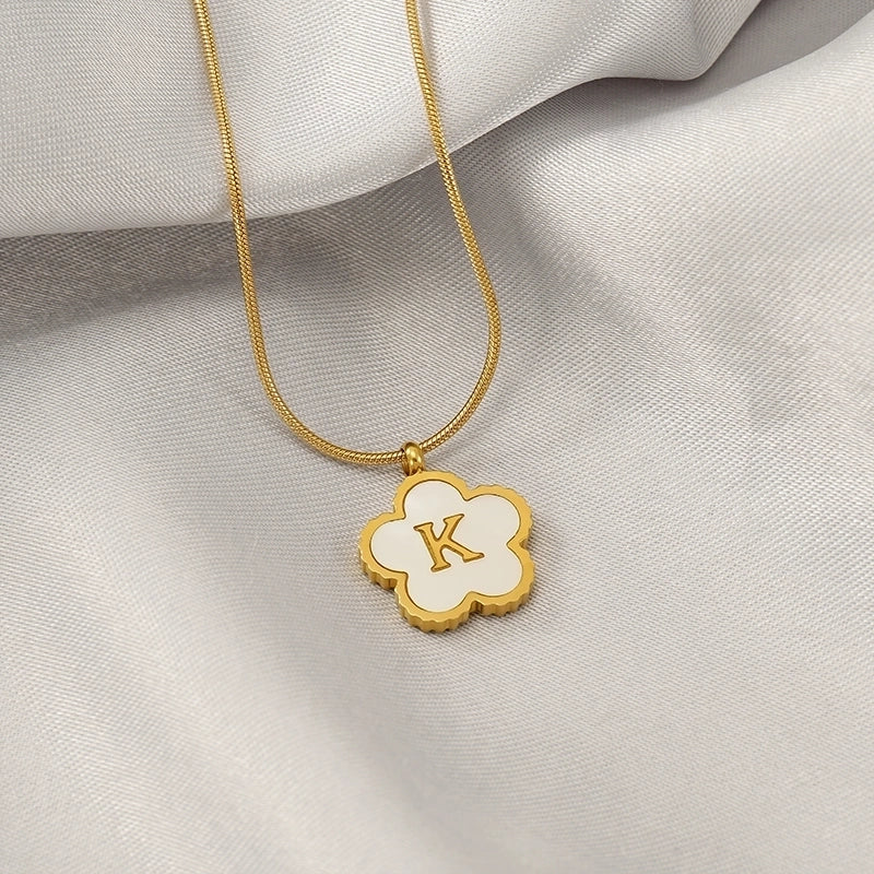 Basic Classic Style Letter Flower 304 Stainless Steel Shell 18K Gold Plated Plating Inlay Pendant Necklace