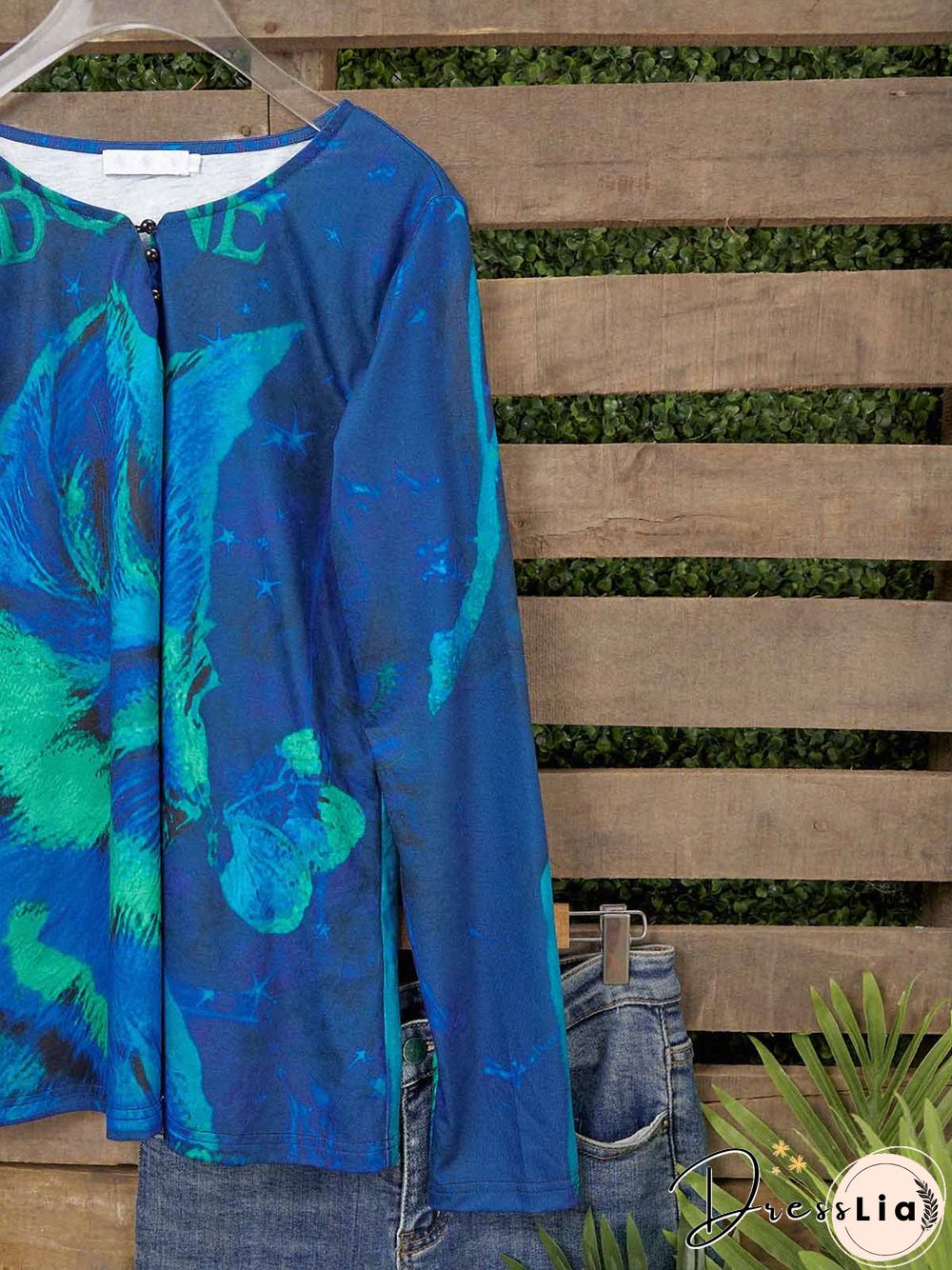 Plus Size Long Sleeve Vintage V Neck Cat T-shirt