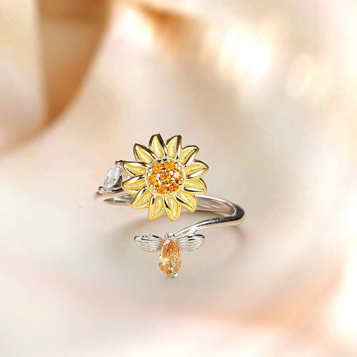 Daughter & Granddaughter | A Love Like Ours | Spinning Sunflower Ring