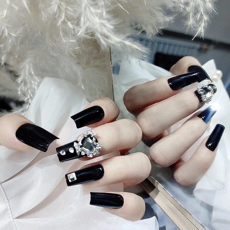 24pcs Gradient Color False Nails With Glue Type Long Paragraph  Fashion Manicure Patch Full Cover Wearable Coffin Fake Nails-Nail Inspo