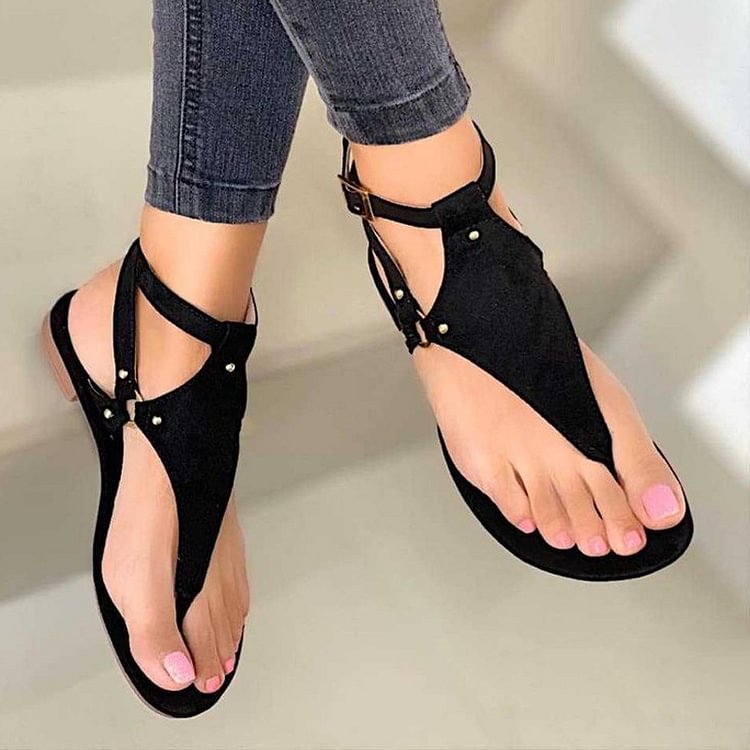 Flat thong sandals