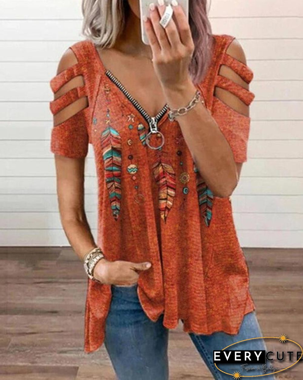Ethnic Feather Zipper Graphic T-shirt