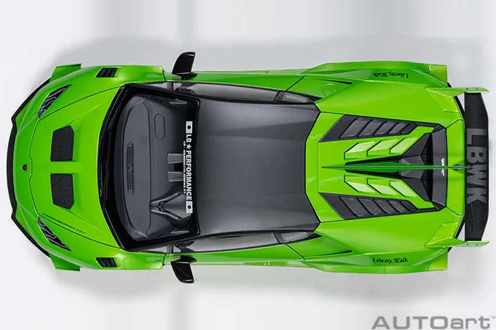 LIBERTY WALK LB SILHOUETTE WORKS HURACAN GT PEARL GREEN liberty-walk-lb-silhouette-works-huracan-gt-pearl-green