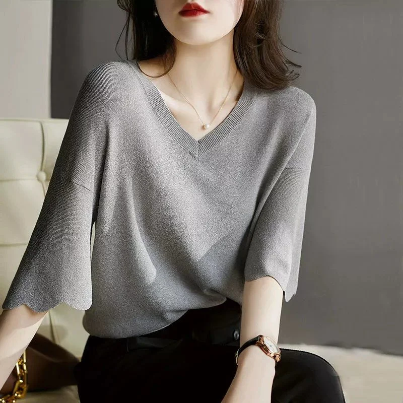 Women&#39;s Ice Silk Knitting Shirt Petal Sleeve V-neck Loose T-shirt Ladies Half Sleeve Casual Tops Female Fashion Clothing Summer