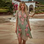 Women's Vintage Embroidered Pink Rose Mint Green Short-sleeved Midi Dress - Image 2