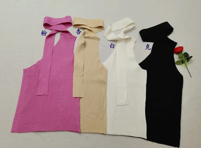 Uveng Uveng Ribbon Hanging Neck Knitting Sling Suit For Women 2023 Summer New Sweet Spicy Sleeveless Top