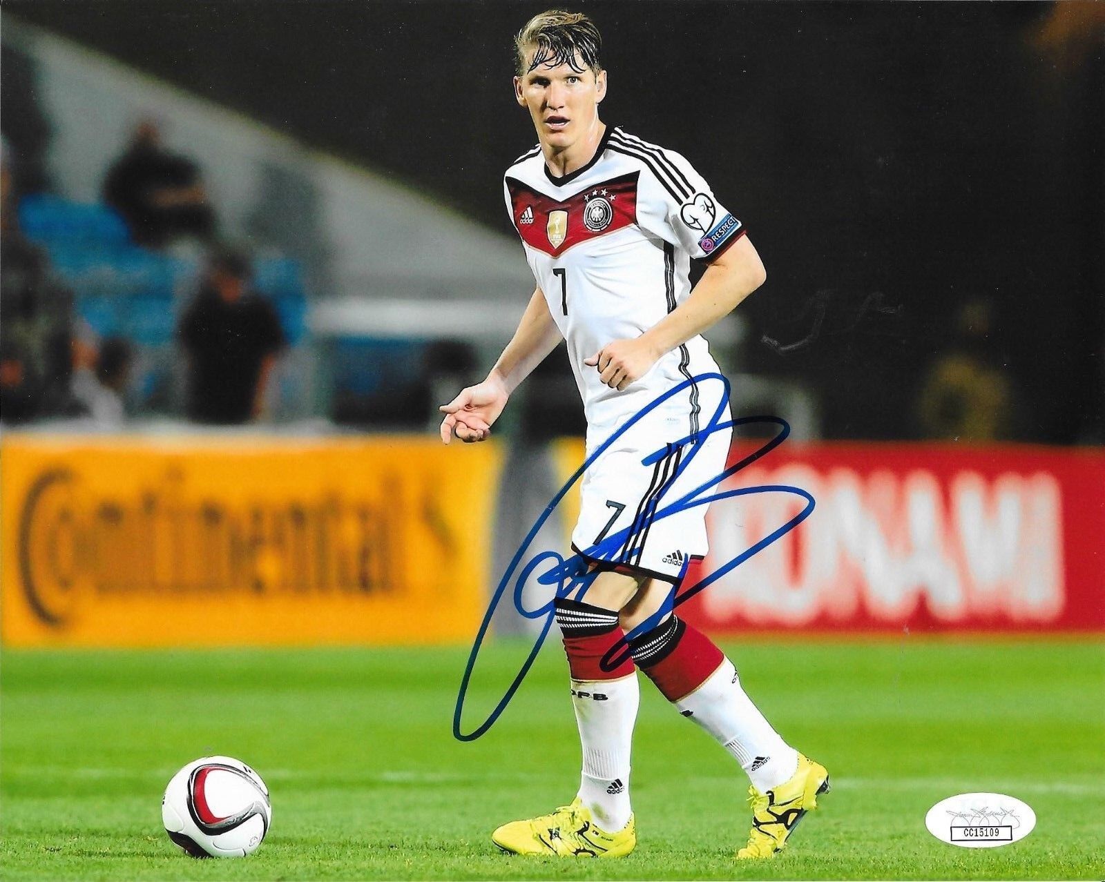 Bastian Schweinsteiger Bayern Munich signed Germany World Cup 8x10 Photo Poster painting 10 JSA