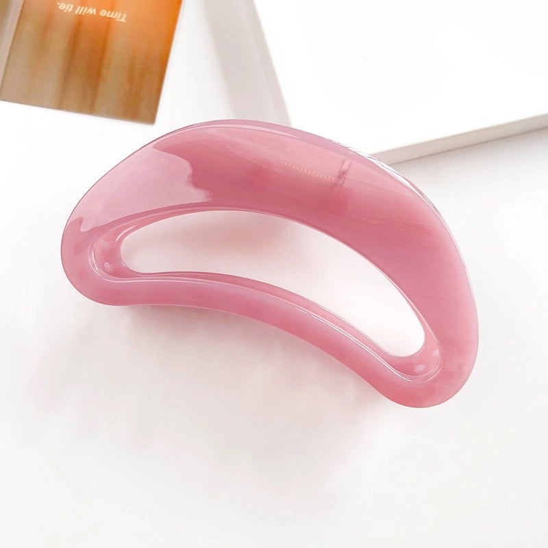 Women’s IG Style Minimalist Moon Waves Solid Color Plastic Hollow Out Hair Claws