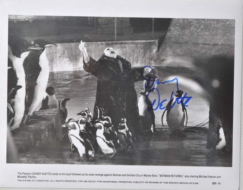 DANNY DeVITO SIGNED Photo Poster painting Batman Returns, The Penquin wcoa