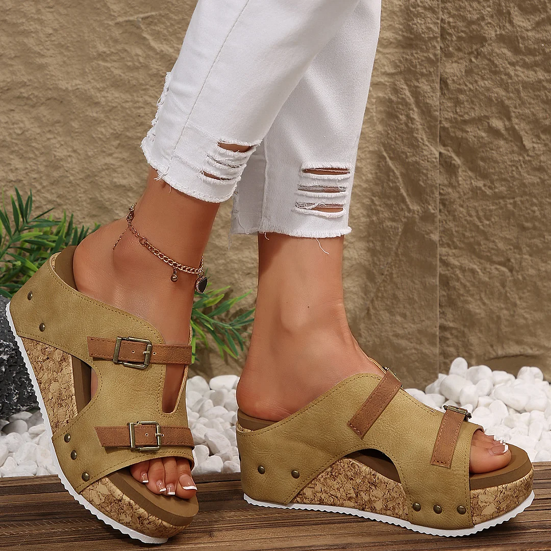 Breakj Breakj Thick Bottom Slope With One Word With Slippers 2025 Summer New Buckle With Light Soaked Beach Toe Women's Shoes