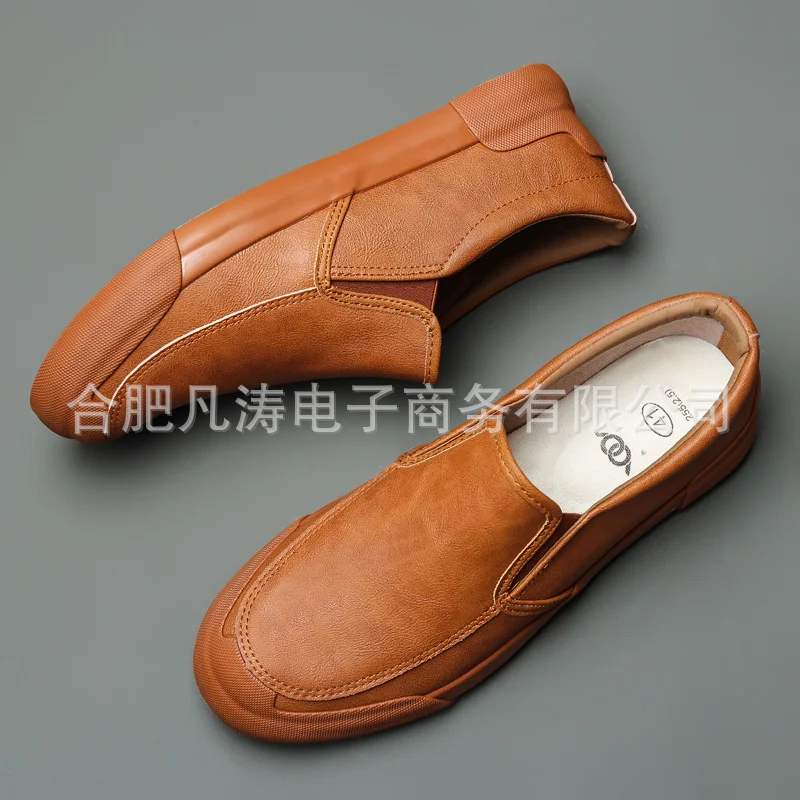 Yyvonne 7869 Men's Casual Shoes Low-Topped Lazy Shoes Four Seasons Of Happy Shoes