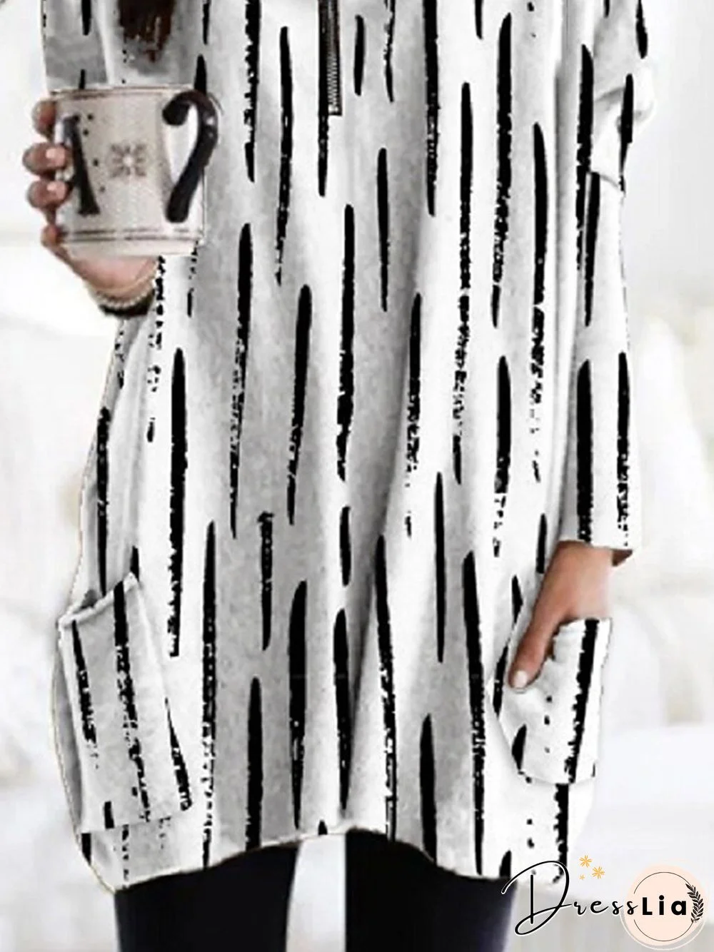 White Striped Casual V Neck Tops