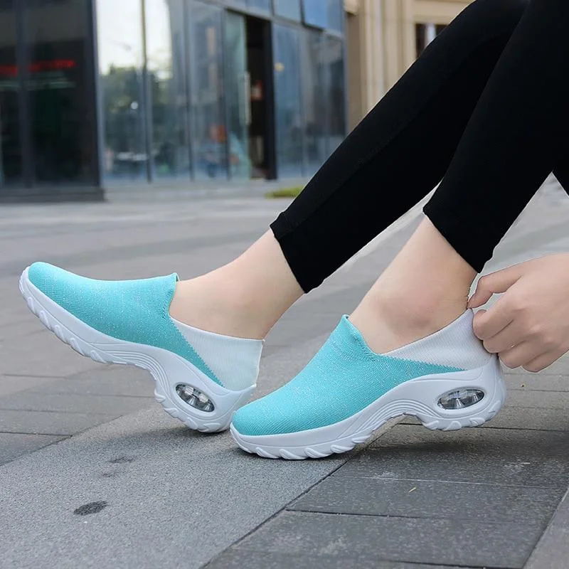 Woman Vulcanize Shoes 2021 Ladies Platform Sneakers Flat Shoes Light Fashion Breathable Mesh Socks Sport Shoes Soft House Shoes