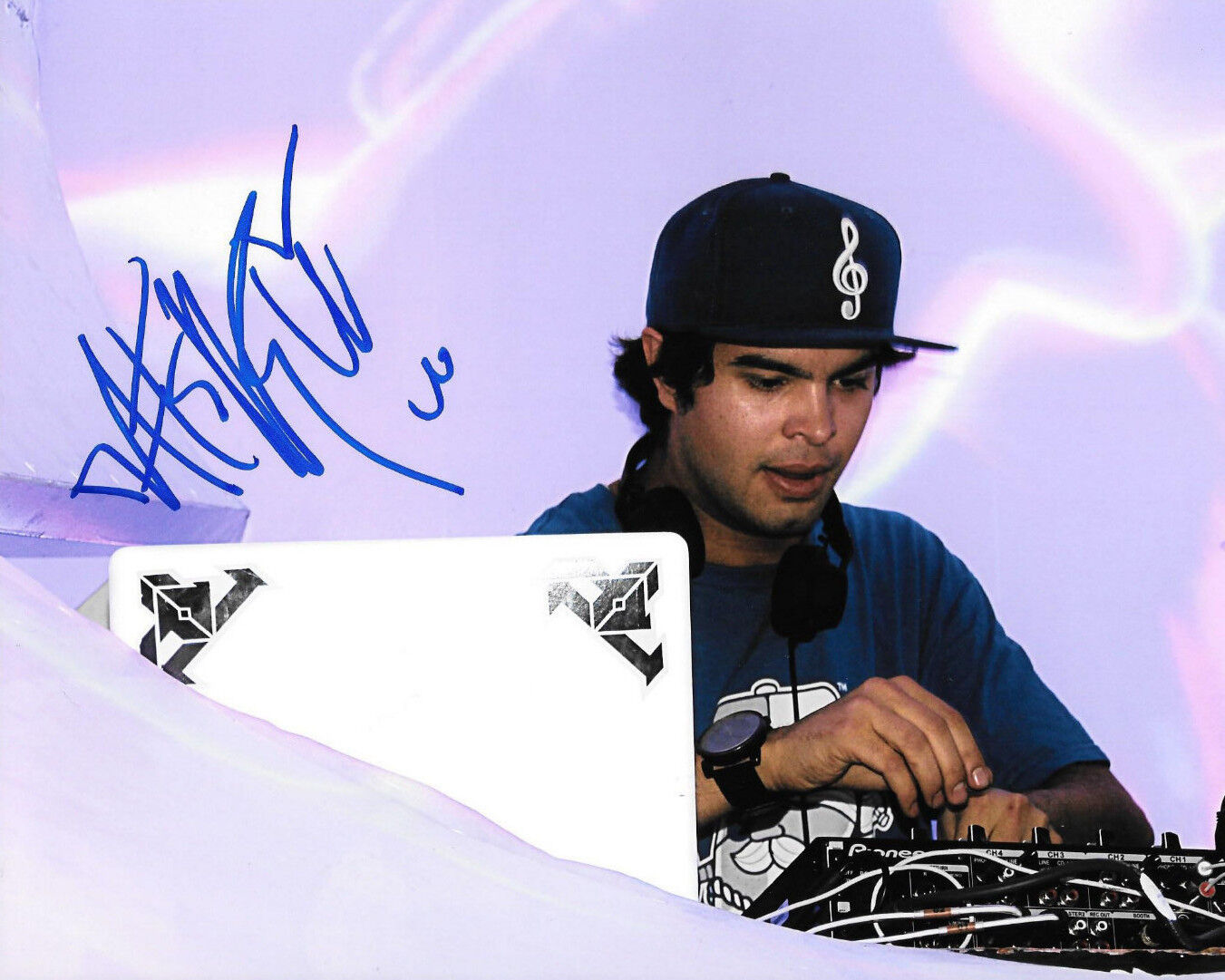 GFA Troy Beetles Canadian DJ * DATSIK * Signed 8x10 Photo Poster painting D3 COA