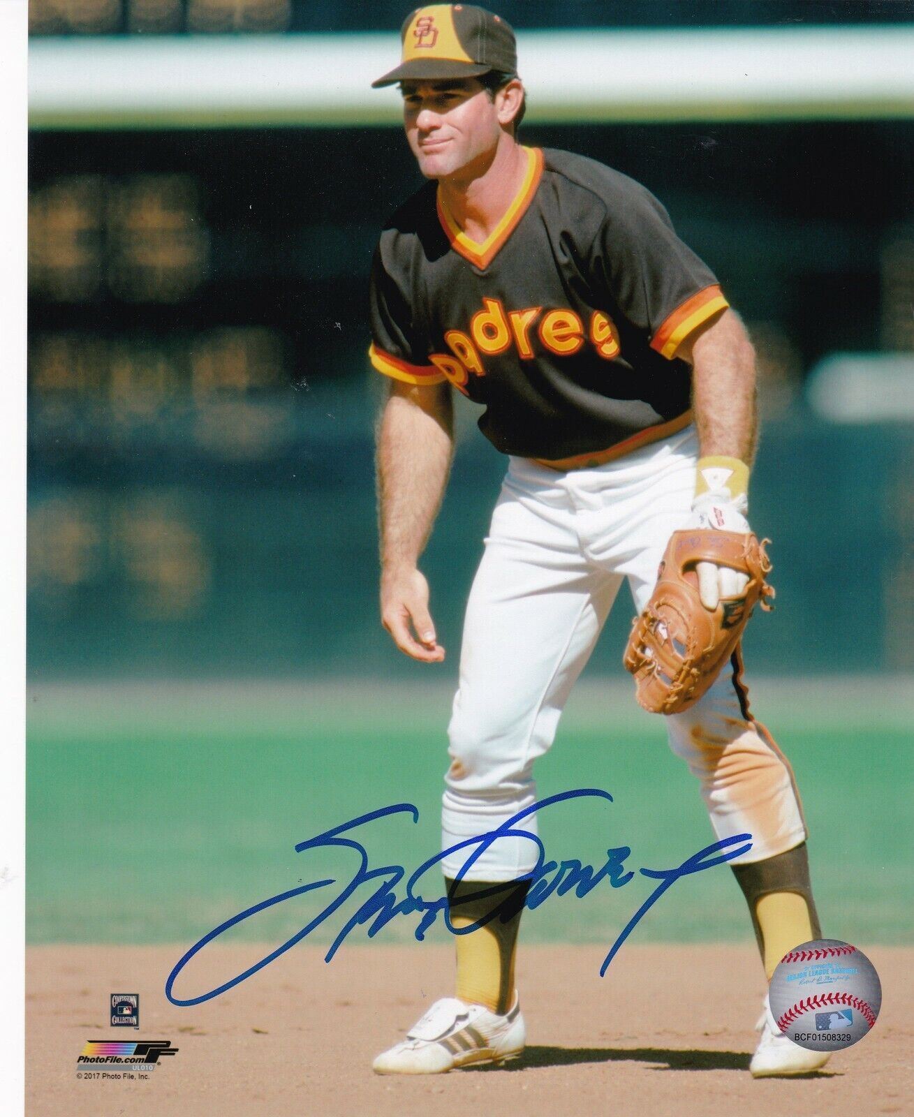 STEVE GARVEY SAN DIEGO PADRES ACTION SIGNED 8x10