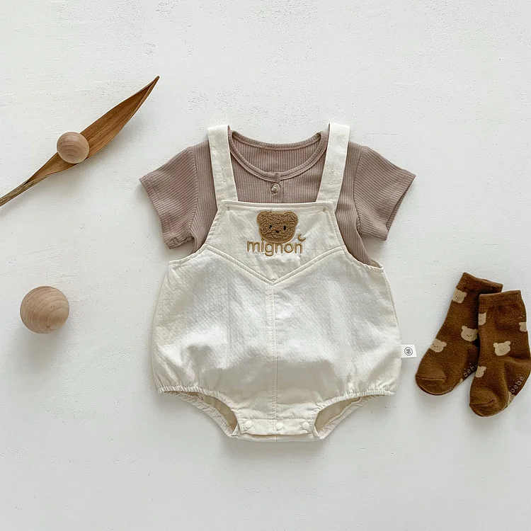 2pcs Baby Boy/Girl Cute Embroideried Bear Print Solid Snap Suspender Bodysuit & Solid Ribbed Knitted Botton Up T-shirt Set