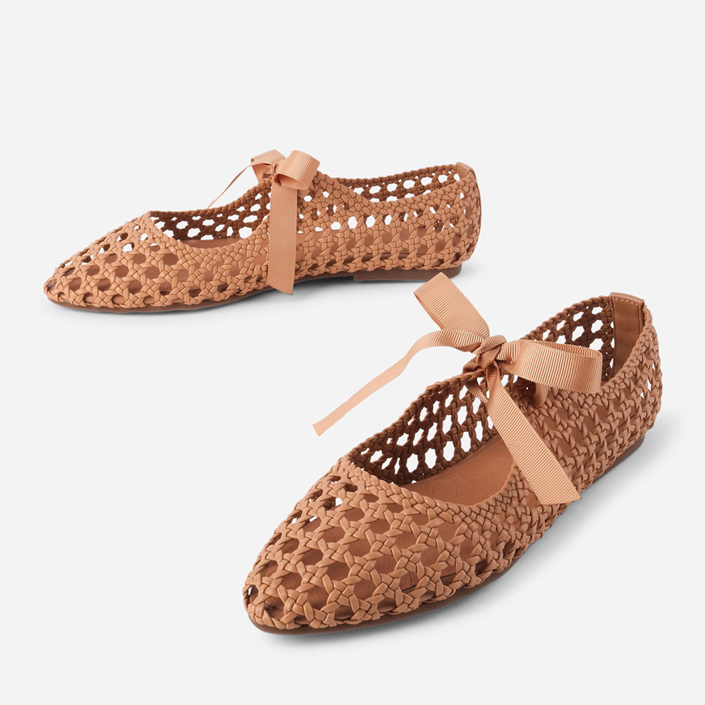 Tan Vegan Leather Cut-Out Closed-Toe Woven Flat Shoes Women Nicepairs