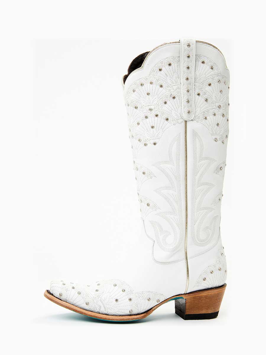 White Snip Toe Embroidered Comfy Cowgirl Boots with Block Heel